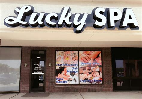 lucky foot spa